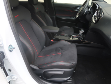 Kia ProCeed - 2024