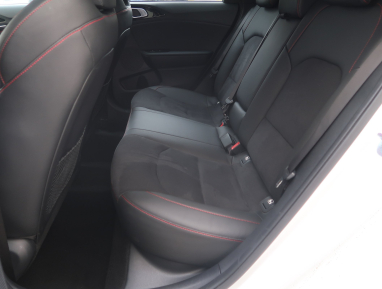 Kia ProCeed - 2024