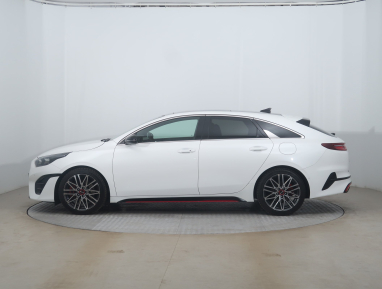 Kia ProCeed - 2024