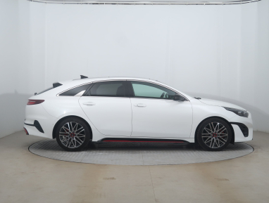 Kia ProCeed - 2024