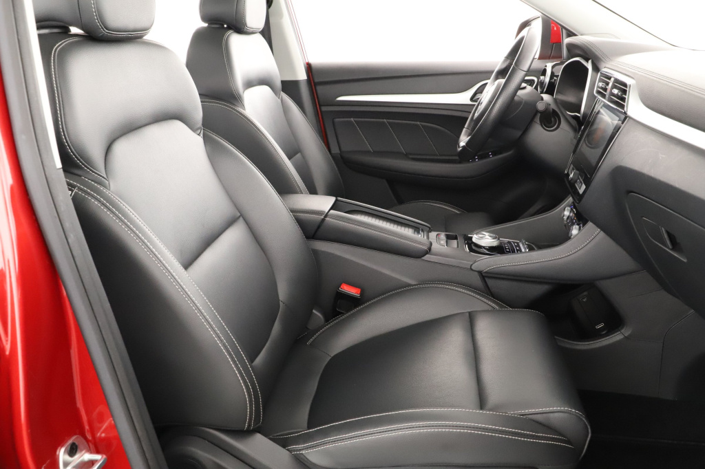 MG ZS SUV
