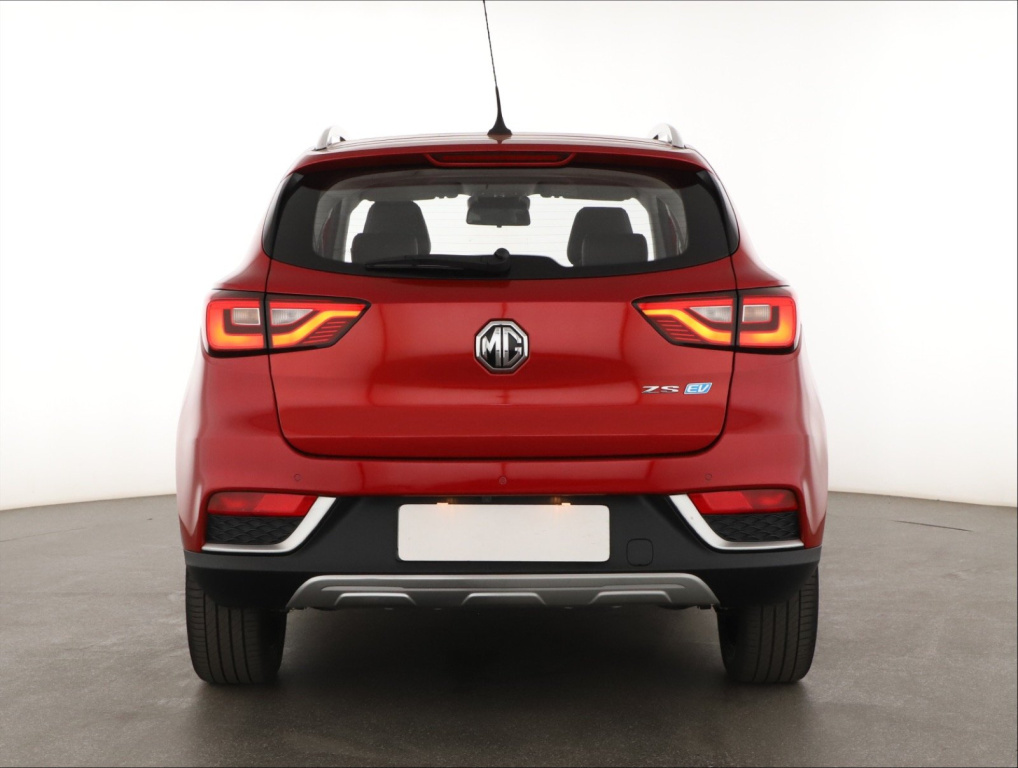 MG ZS SUV
