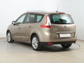 Renault Grand Scenic - 2016