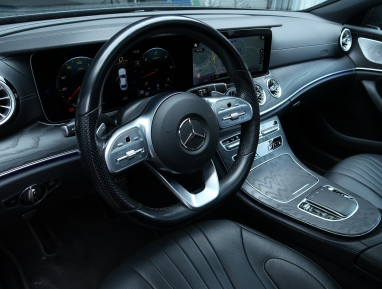 Mercedes-Benz CLS - 2020