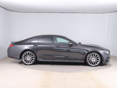 Mercedes-Benz CLS - 2020