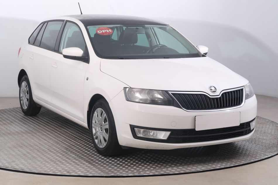 Skoda Rapid Spaceback - 2013