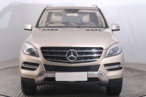 Mercedes-Benz ML - 2012