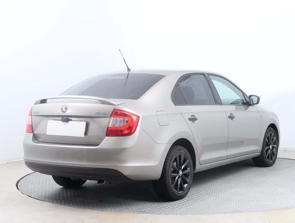 Škoda Rapid