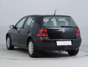 Volkswagen Golf - 2002