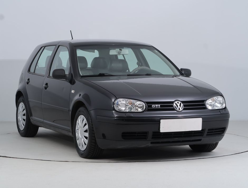 Volkswagen Golf - 2002