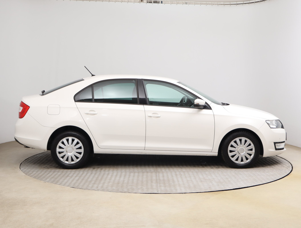 Škoda Rapid