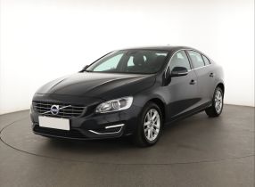Volvo S60 - 2015