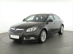 Opel Insignia - 2013