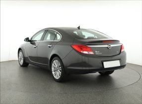Opel Insignia - 2013