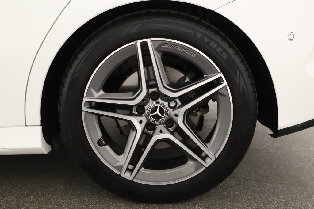 Mercedes-Benz B