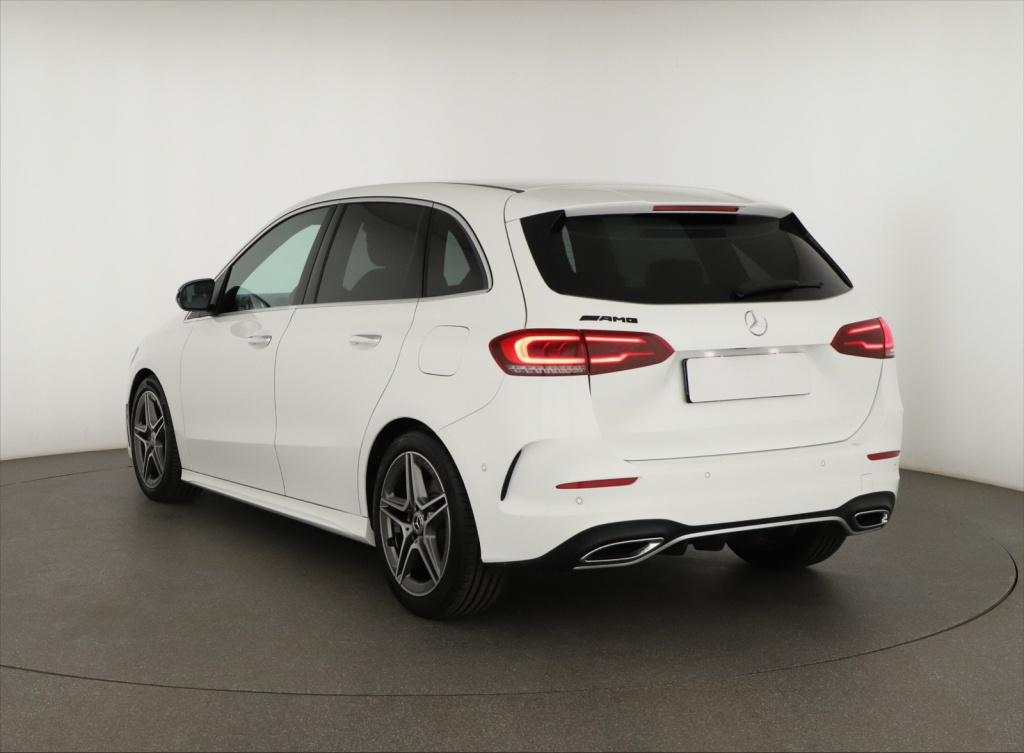 Mercedes-Benz B