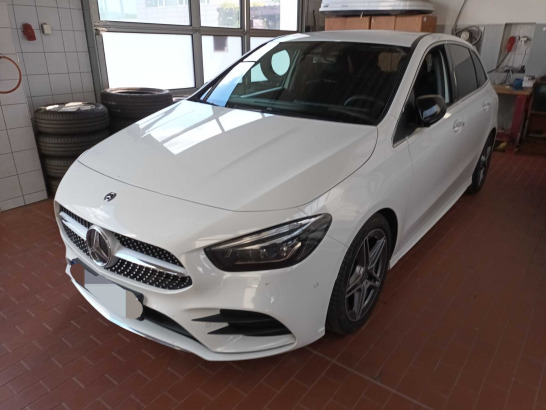 Mercedes-Benz B