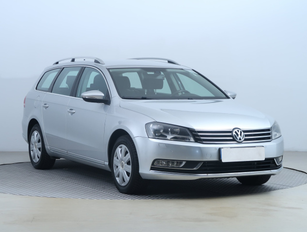 Volkswagen Passat 2011