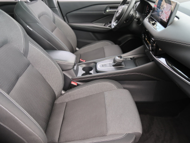 Nissan Qashqai - 2024
