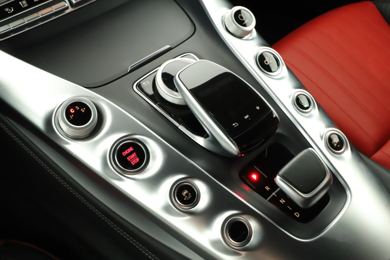 Mercedes-Benz AMG GT Roadster - 2019