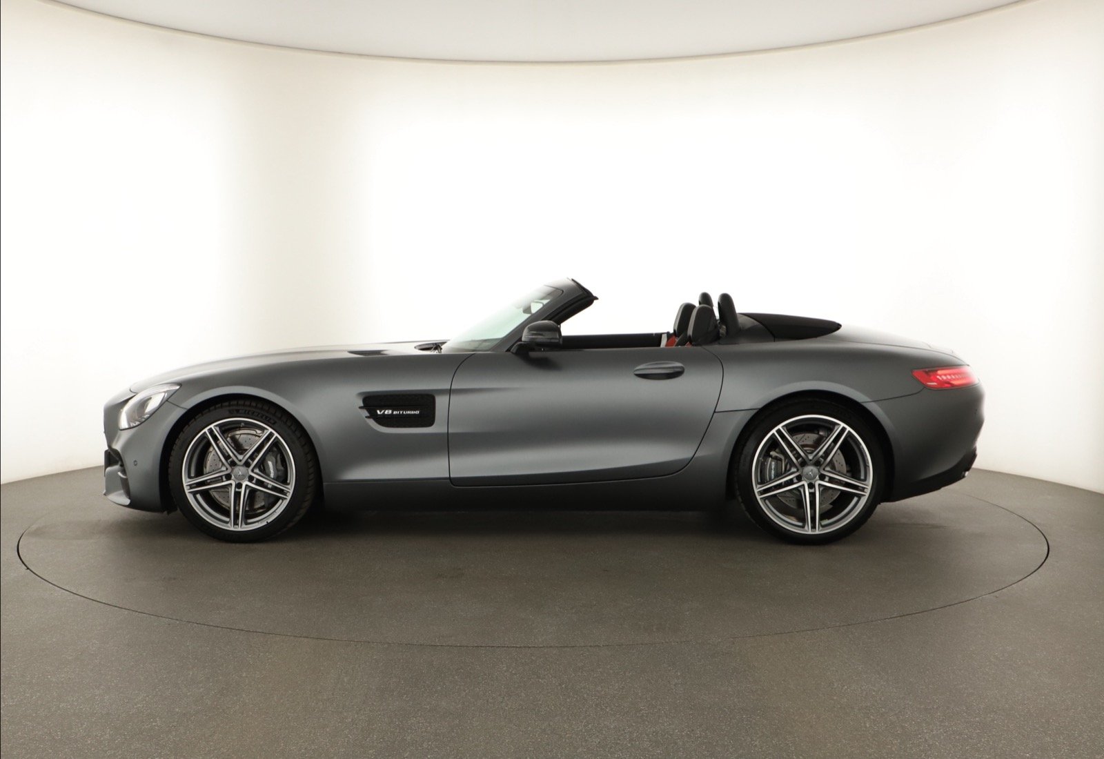 Mercedes-Benz AMG GT Roadster - 2019