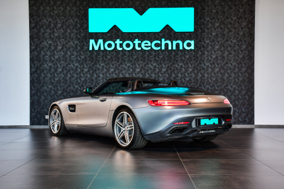 Mercedes-Benz AMG GT Roadster