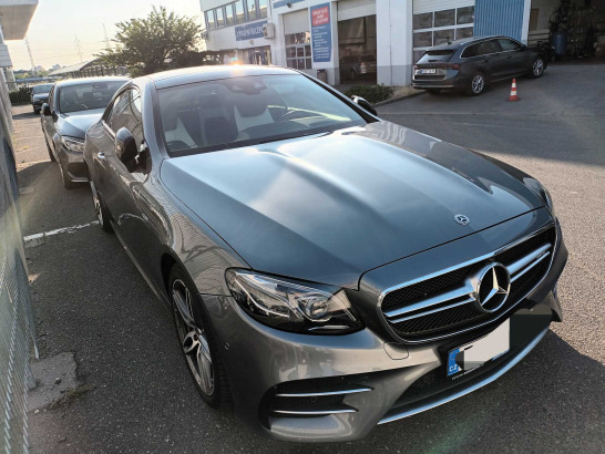 Mercedes-Benz E
