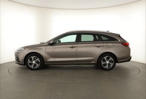 Hyundai i30 - 2023