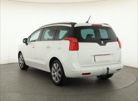 Peugeot 5008 - 2014