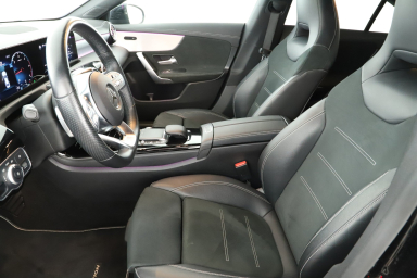 Mercedes-Benz CLA - 2021