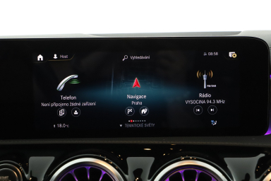 Mercedes-Benz CLA - 2021