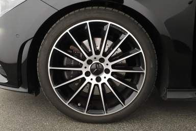 Mercedes-Benz CLA - 2021