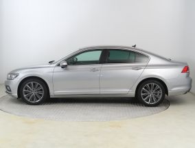 Volkswagen Passat - 2020