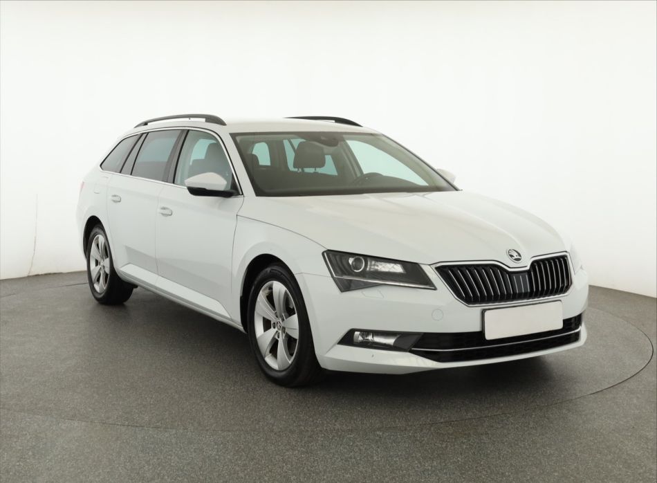 Skoda Superb - 2016