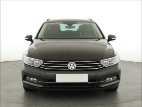 Volkswagen Passat - 2015