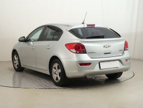 Chevrolet Cruze - 2011