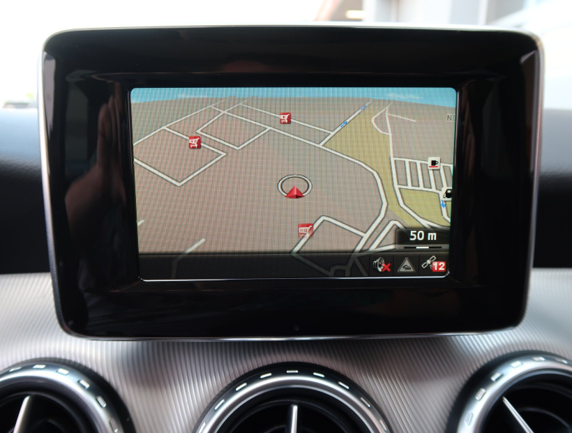 Mercedes-Benz GLA, 2014