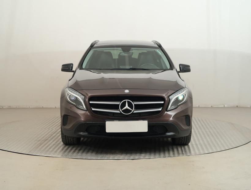 Mercedes-Benz GLA, 2014