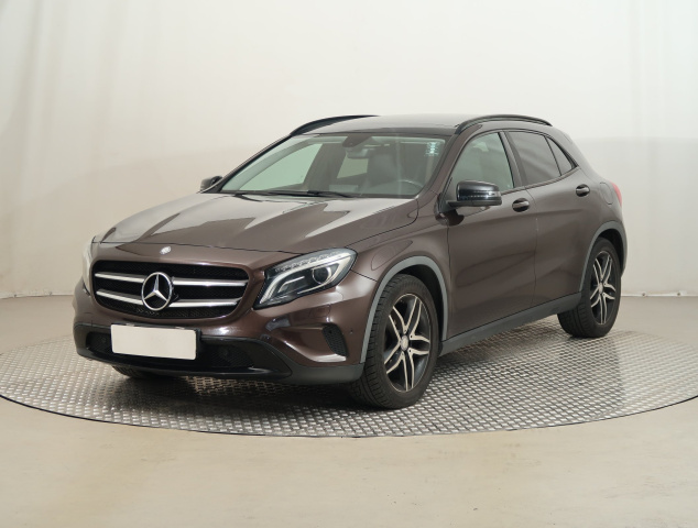 Mercedes-Benz GLA 200 CDI 4MATIC
