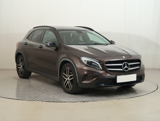 Mercedes-Benz GLA 200 CDI 4MATIC