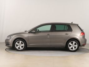 Volkswagen Golf - 2016