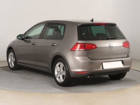 Volkswagen Golf - 2016