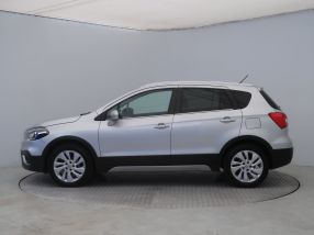 Suzuki SX4 S-Cross - 2020
