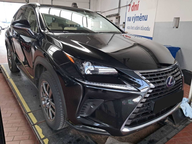 Lexus NX 2019