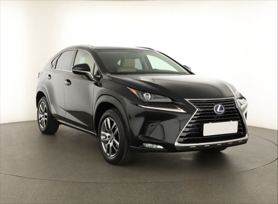Lexus NX - 2019