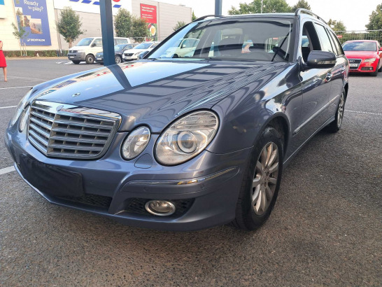 Mercedes-Benz E