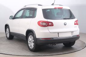 Volkswagen Tiguan - 2009