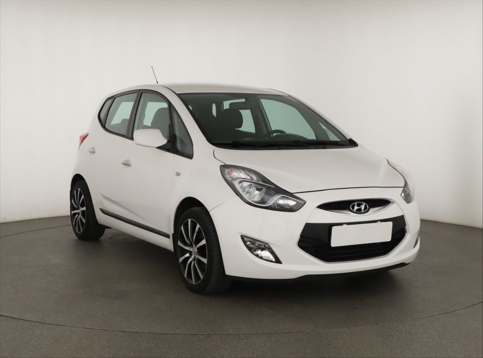 Hyundai ix20 - 2012