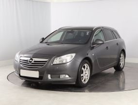 Opel Insignia - 2012