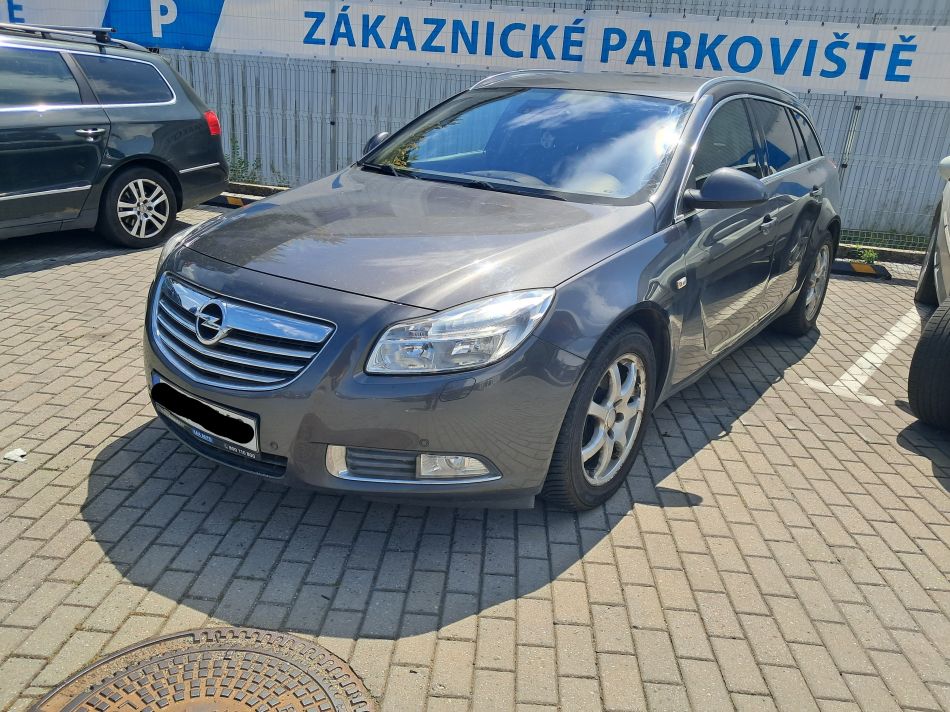 Opel Insignia - 2012